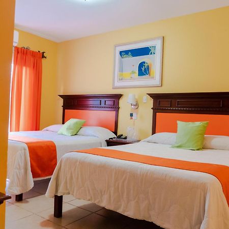 Hotel Las Hamacas Ла-Сейба Экстерьер фото